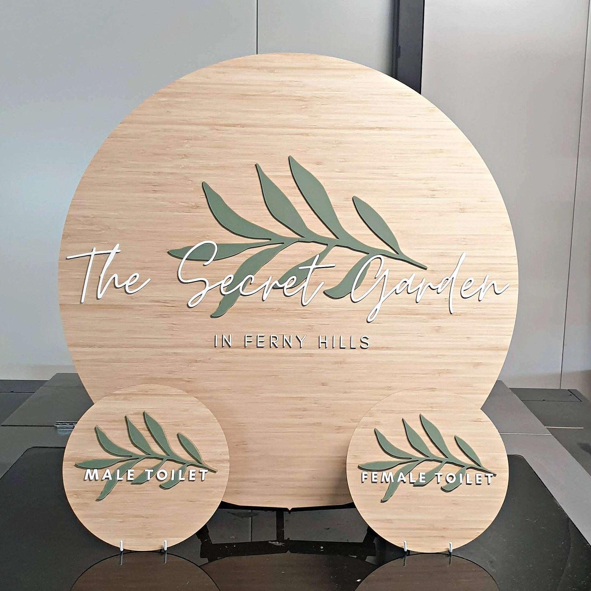 Round Business Signage - Bamboo FAME-ily Art