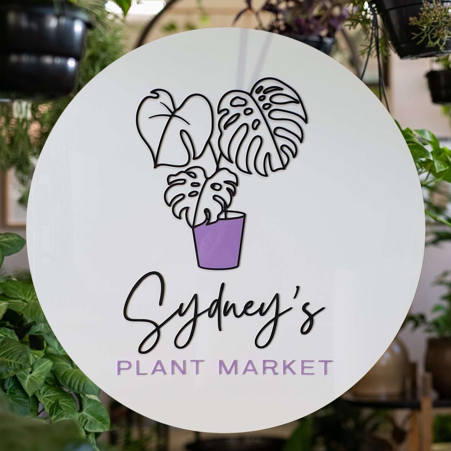 Round Business Signage FAME-ily Art