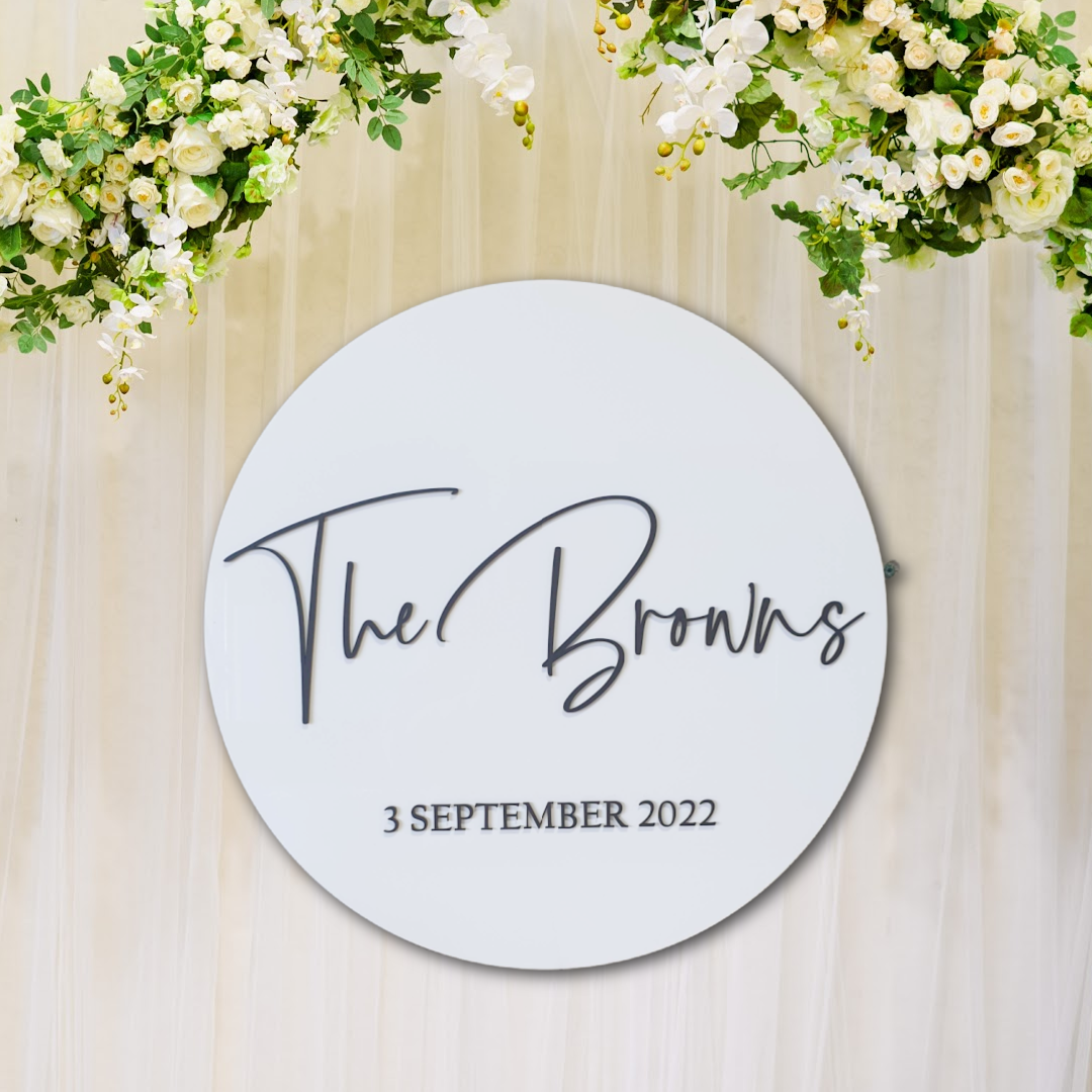 Round Event Sign FAME-ily Art