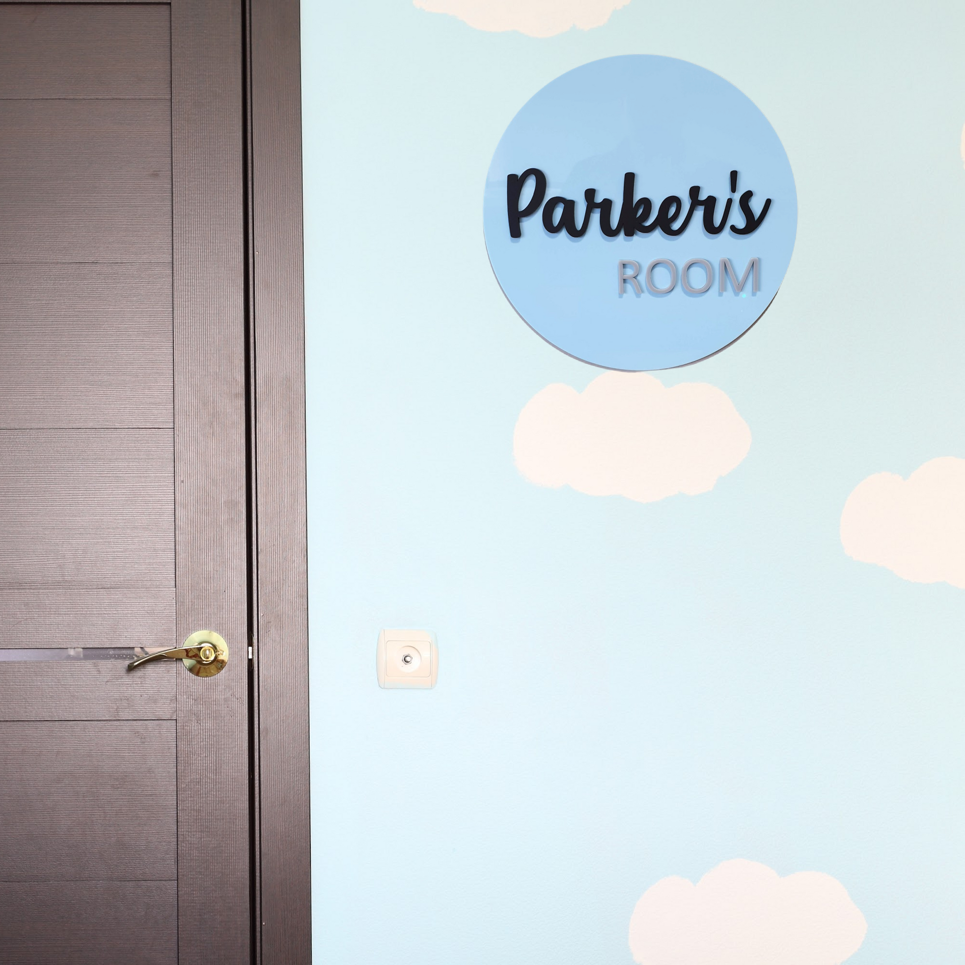 Round Name Room Plaque FAME-ily Art