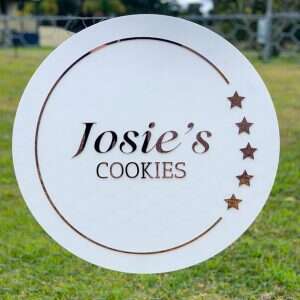 Round Business Signage - Bamboo FAME-ily Art