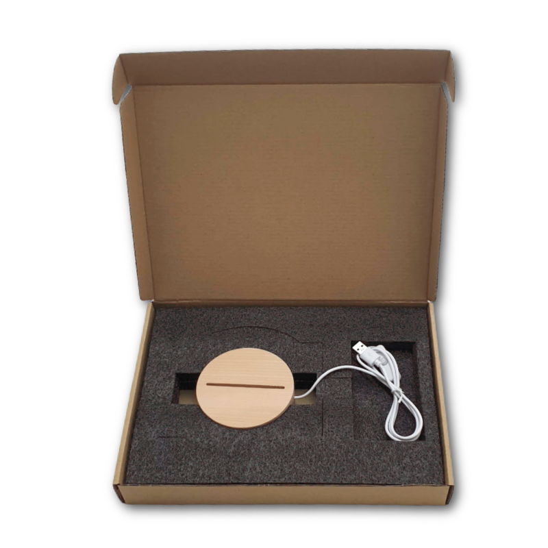 LED Light Up Wooden Round Base FAME-ily Art