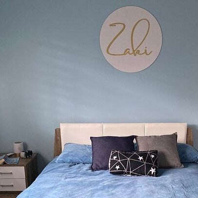 Round Name Plaque FAME-ily Art