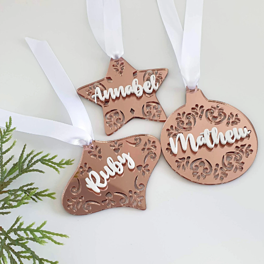 3D Christmas Tree Baubles FAME-ily Art