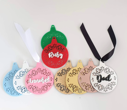 3D Christmas Tree Baubles FAME-ily Art