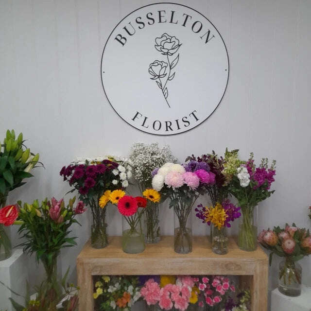 Round Business Signage - Bamboo FAME-ily Art