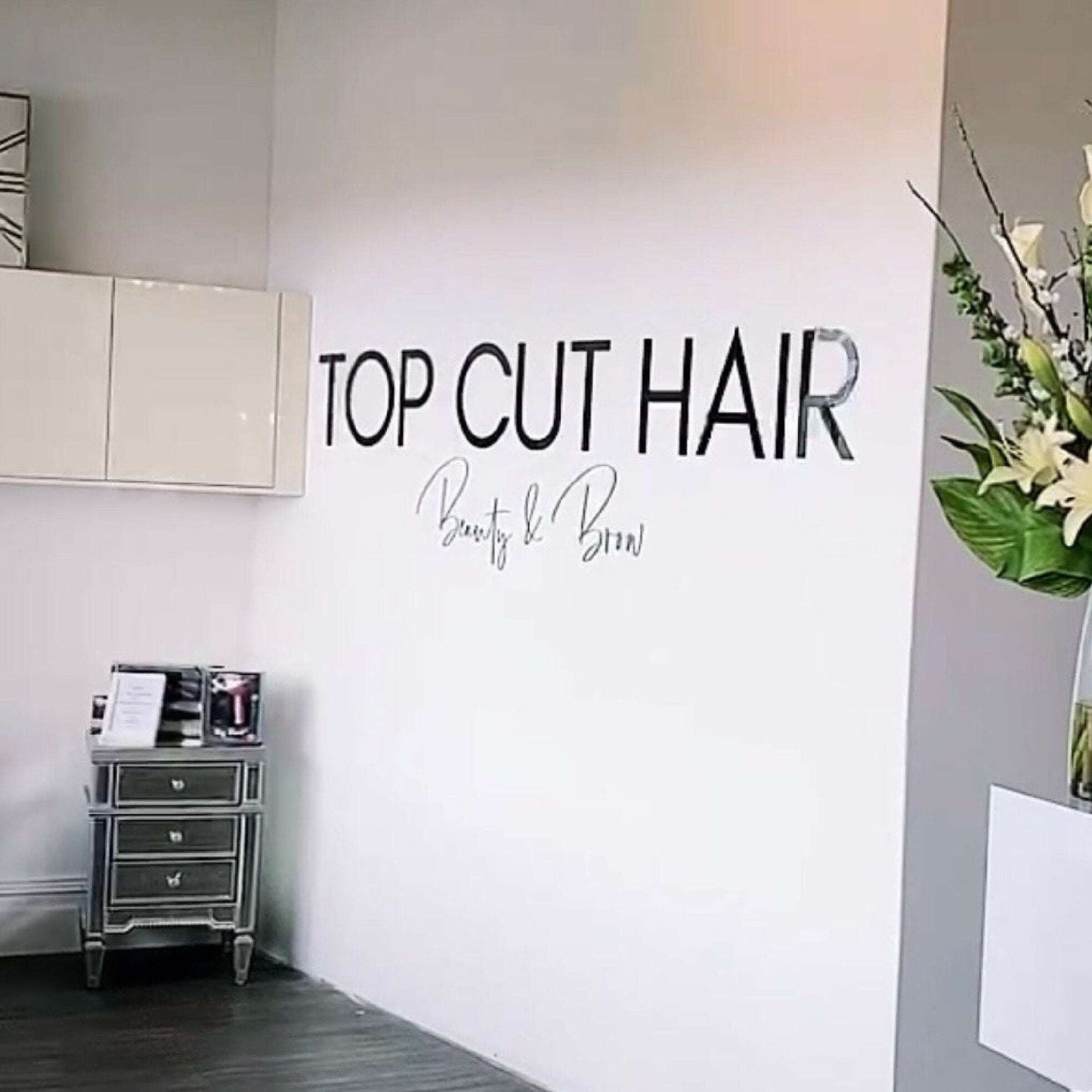 Business Lettering Signage FAME-ily Art