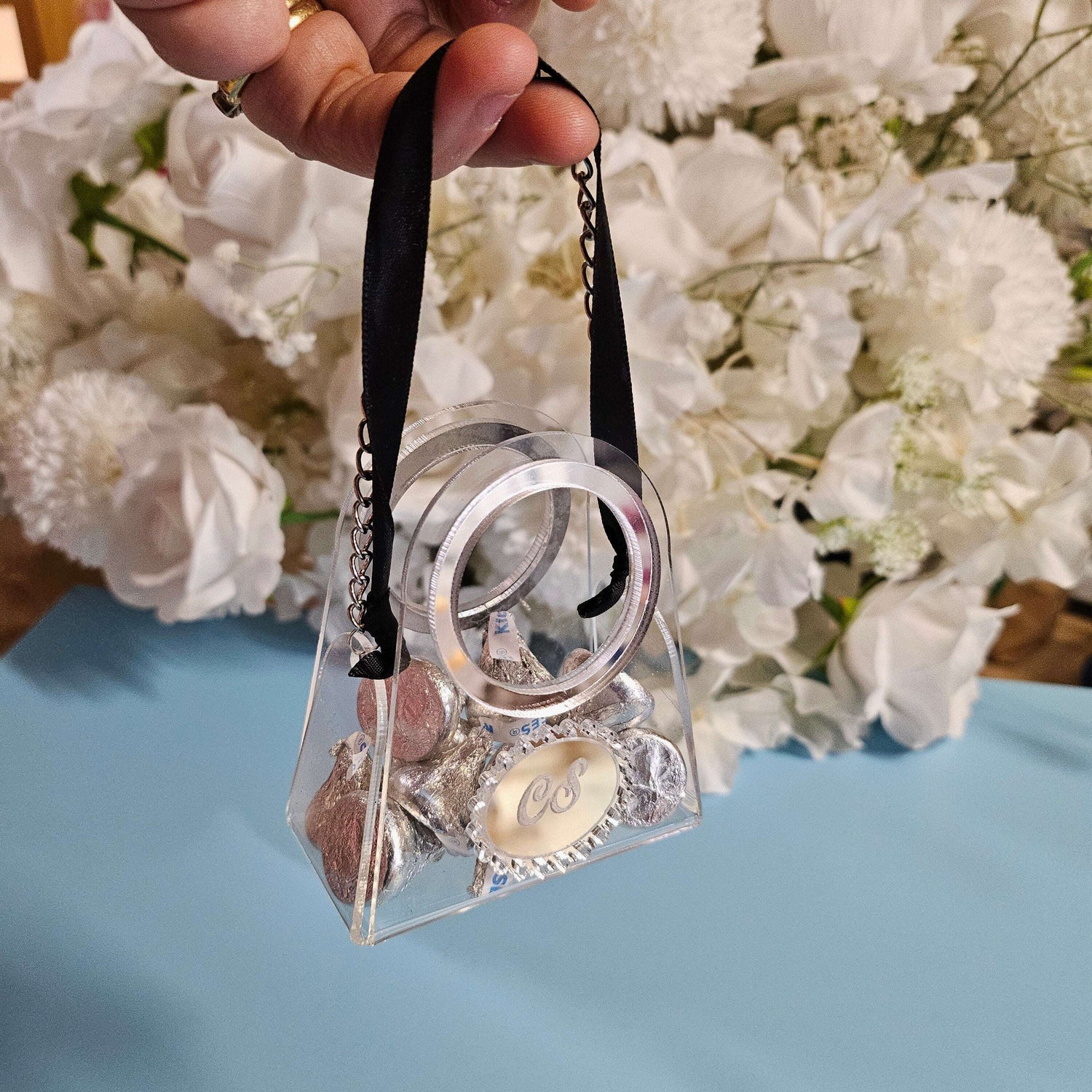 Tags & Bonbonniere FAME-ily Art